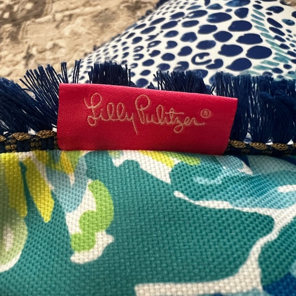 Lilly Pulitzer Blue and Green 2 Sided Pillows Like New☀️ - Picture 4 of 5